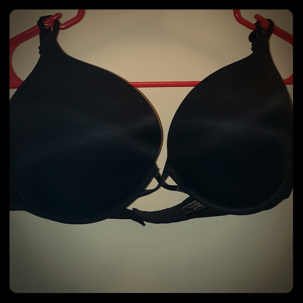 Victoria's Secret Bombshell Add-2-cups bra